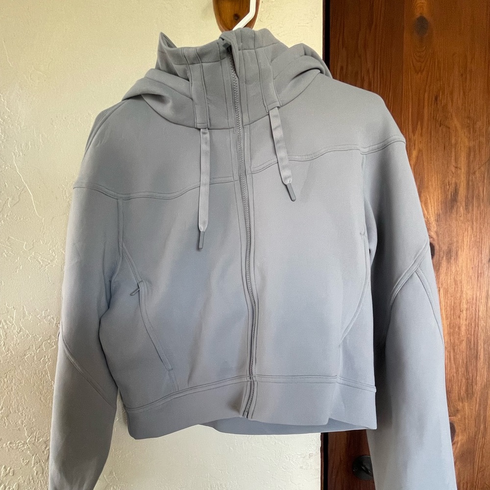Lululemon Women’s Hoodie